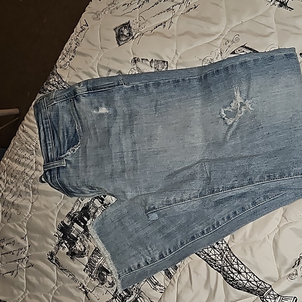 Kensi denim
